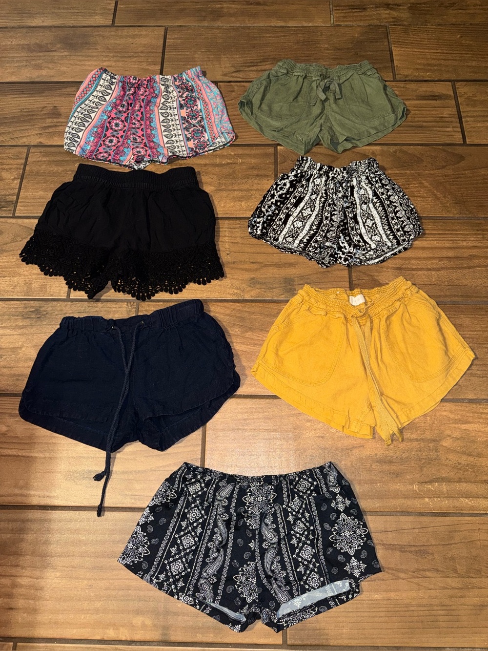 Large woman’s clothing bundle size XS/Small